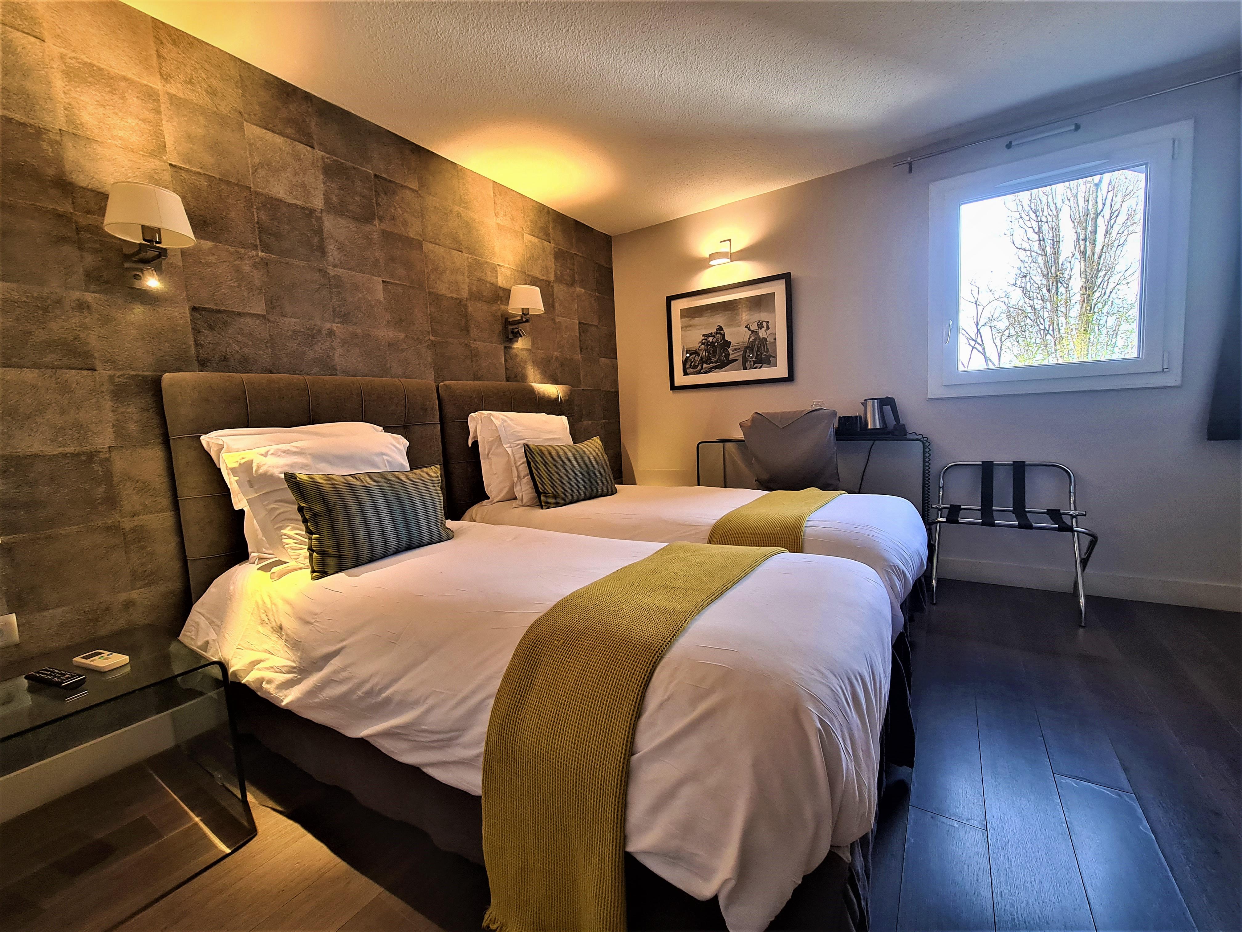 Hotel Acadie 3*