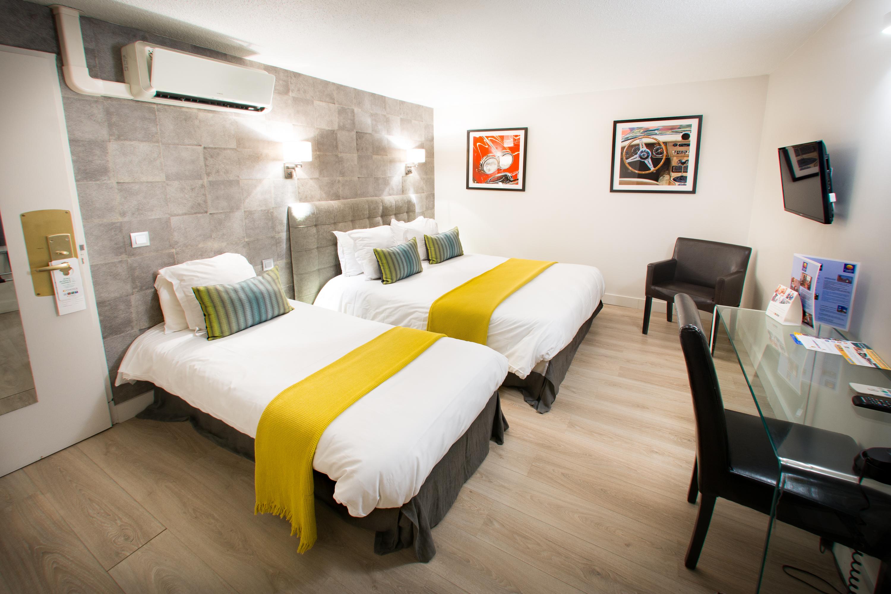 Acadie Hotel