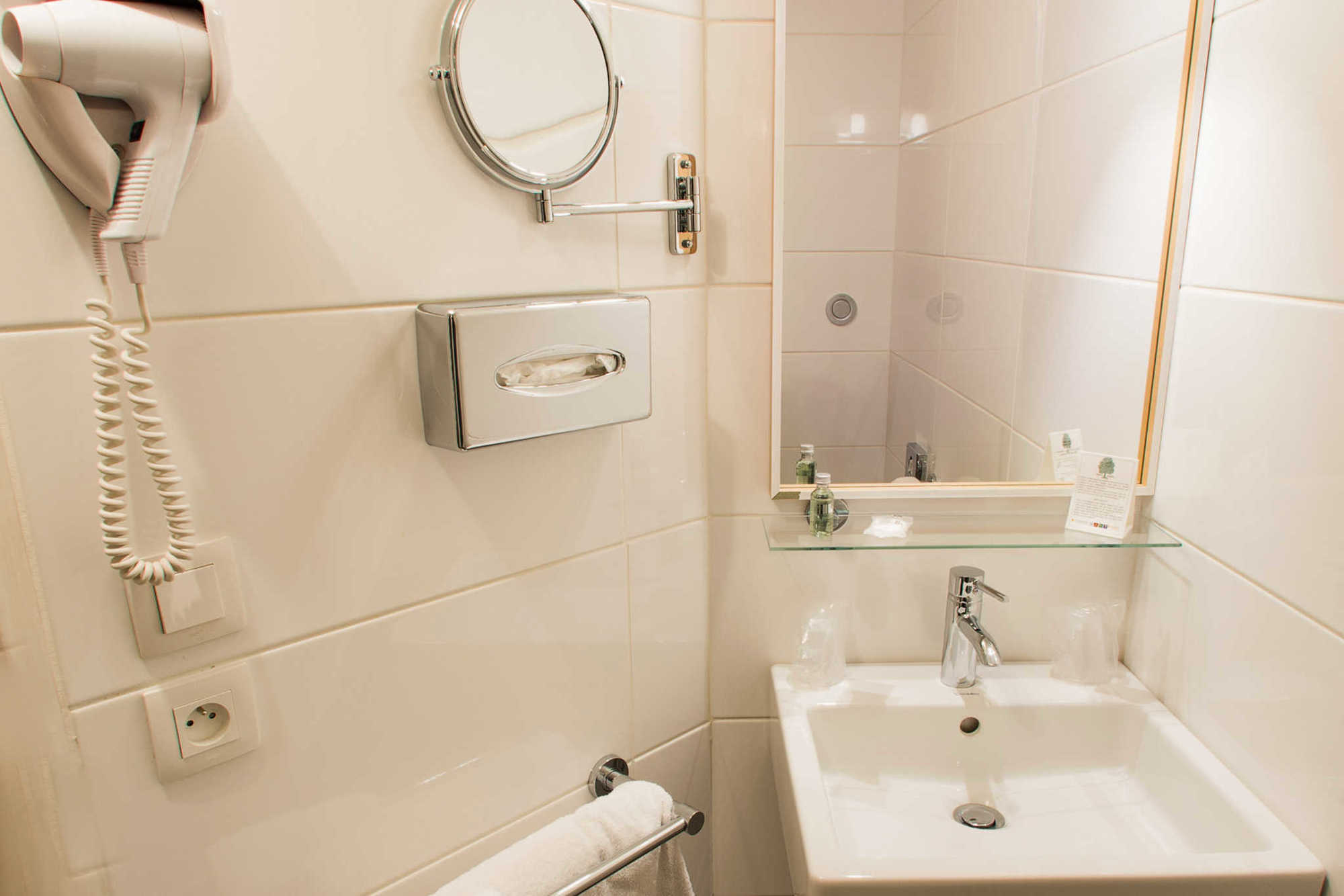 Acadie Hotel 3*